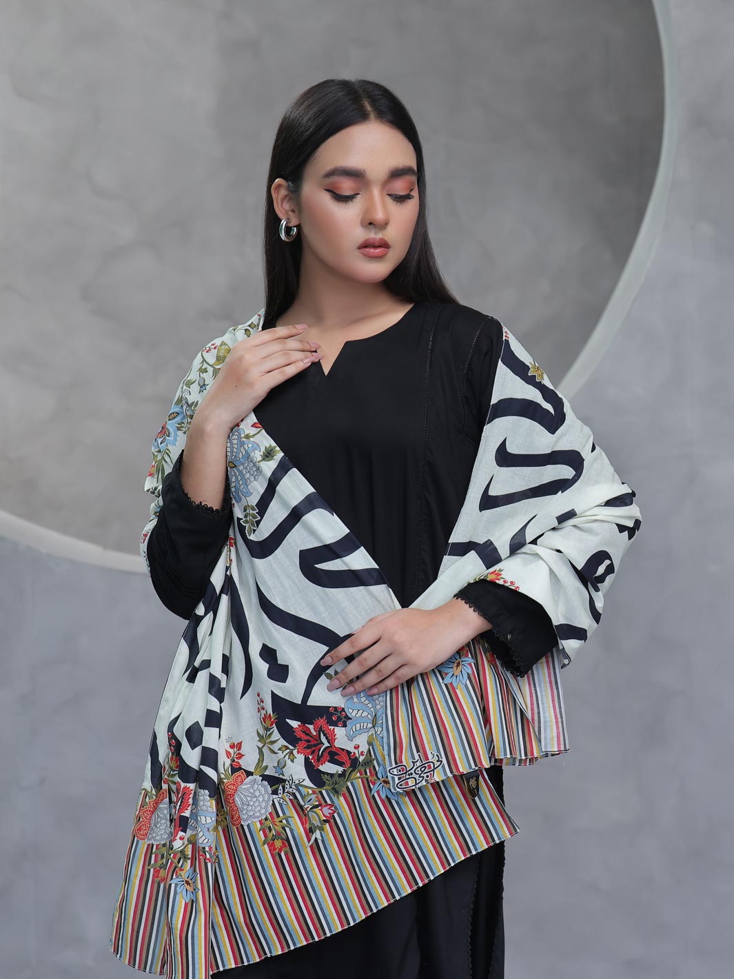 Shadab Lawn Stole