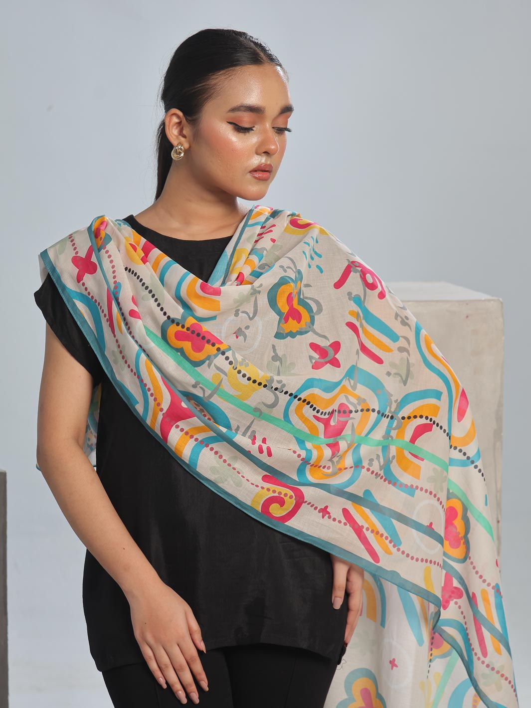 Khuwab Lawn Stole(multi)