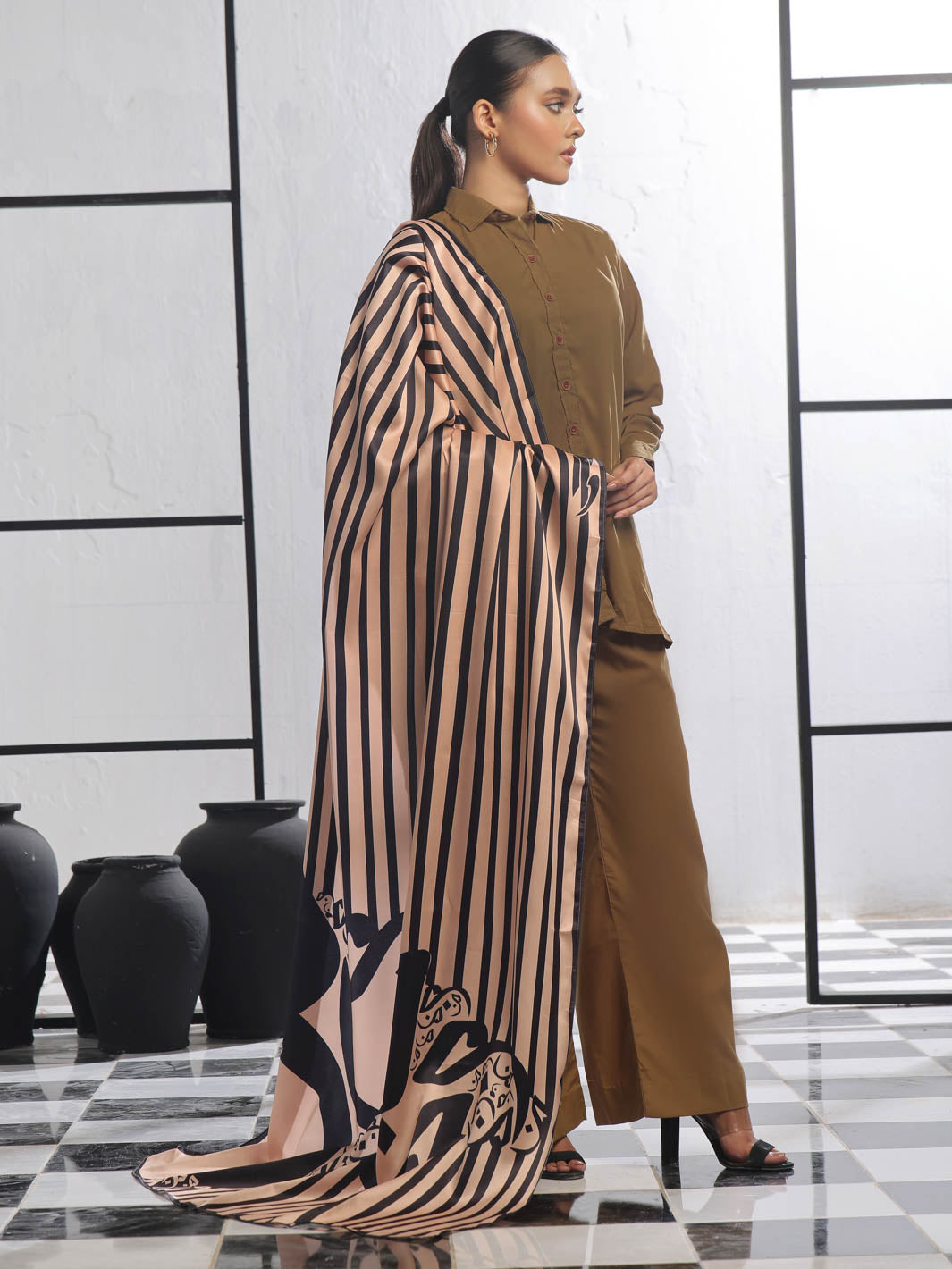 Stripe calligraphy Silk Dupatta (Skin)