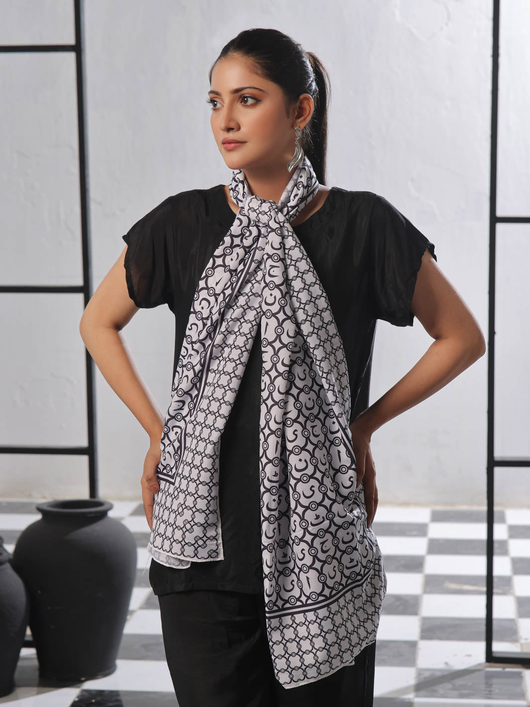 jaan e Huroof Ishq Stole (White)
