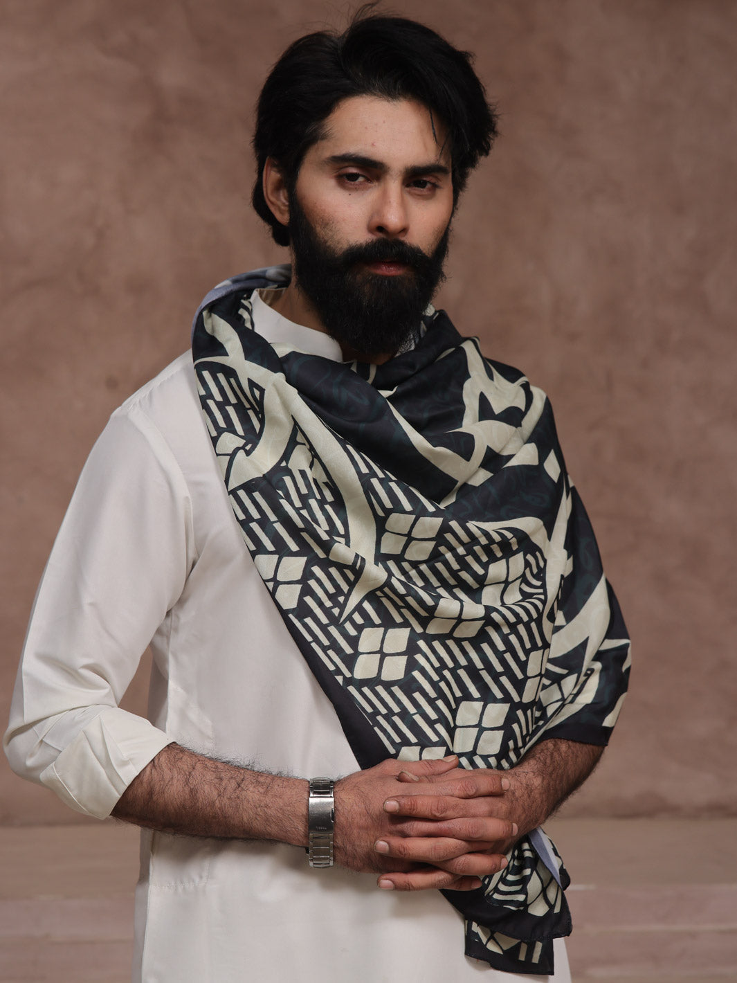 Mehar Stole (Black)
