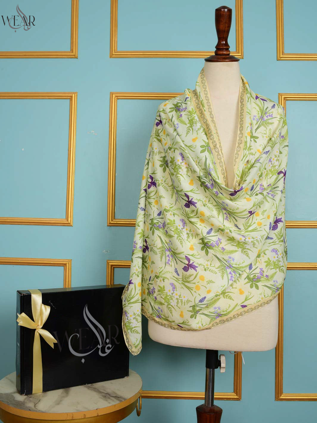 Gul-e-Gulzaar Stole