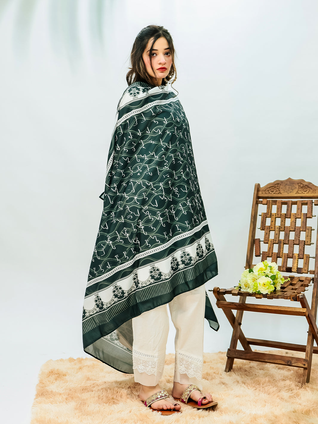 Sitara Falak Dupatta(Black)