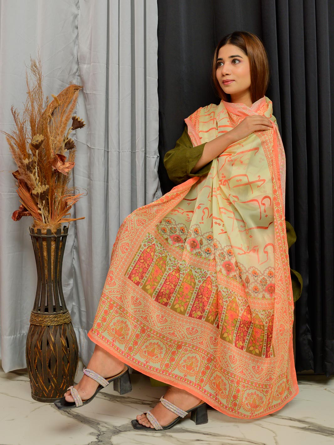 Yaqeen Premium Silk Dupatta (Off White)