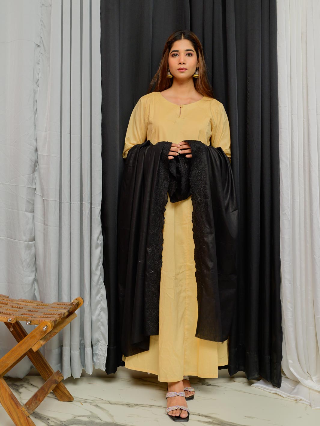 Pure Lawn Dupatta (Black 007)