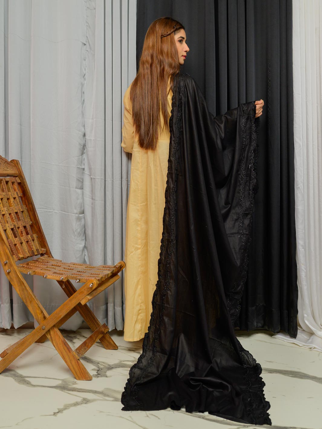 Pure Lawn Dupatta (Black 006)