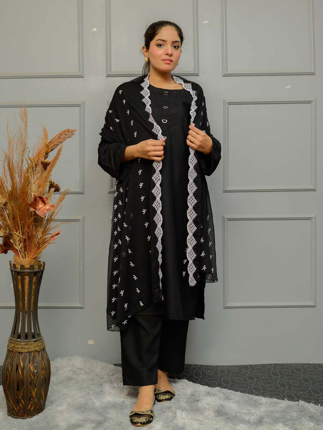 Chiffion Embroidered Dupatta (Black&White 001)