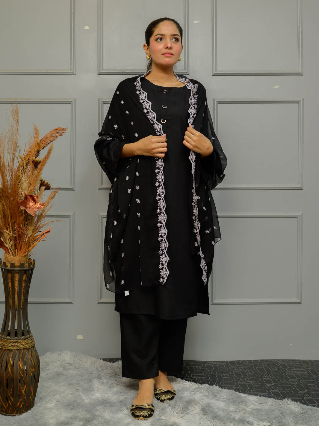 Chiffion Embroidered Dupatta (Black&White 003)