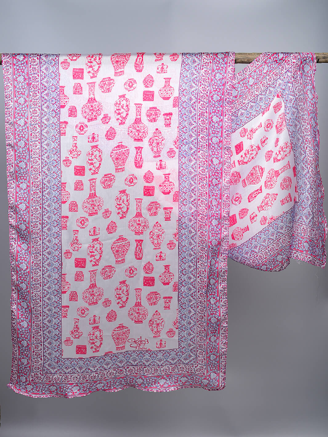 Vase e Faraz Stole (Pink)