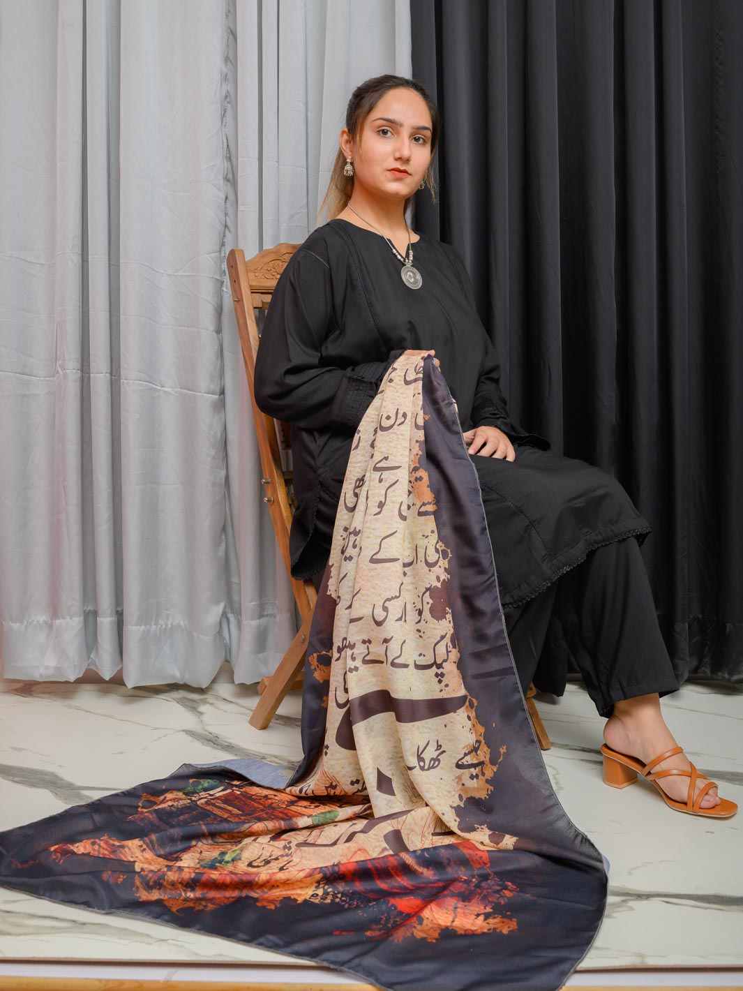 Din Purane Silk Dupatta (Brown)