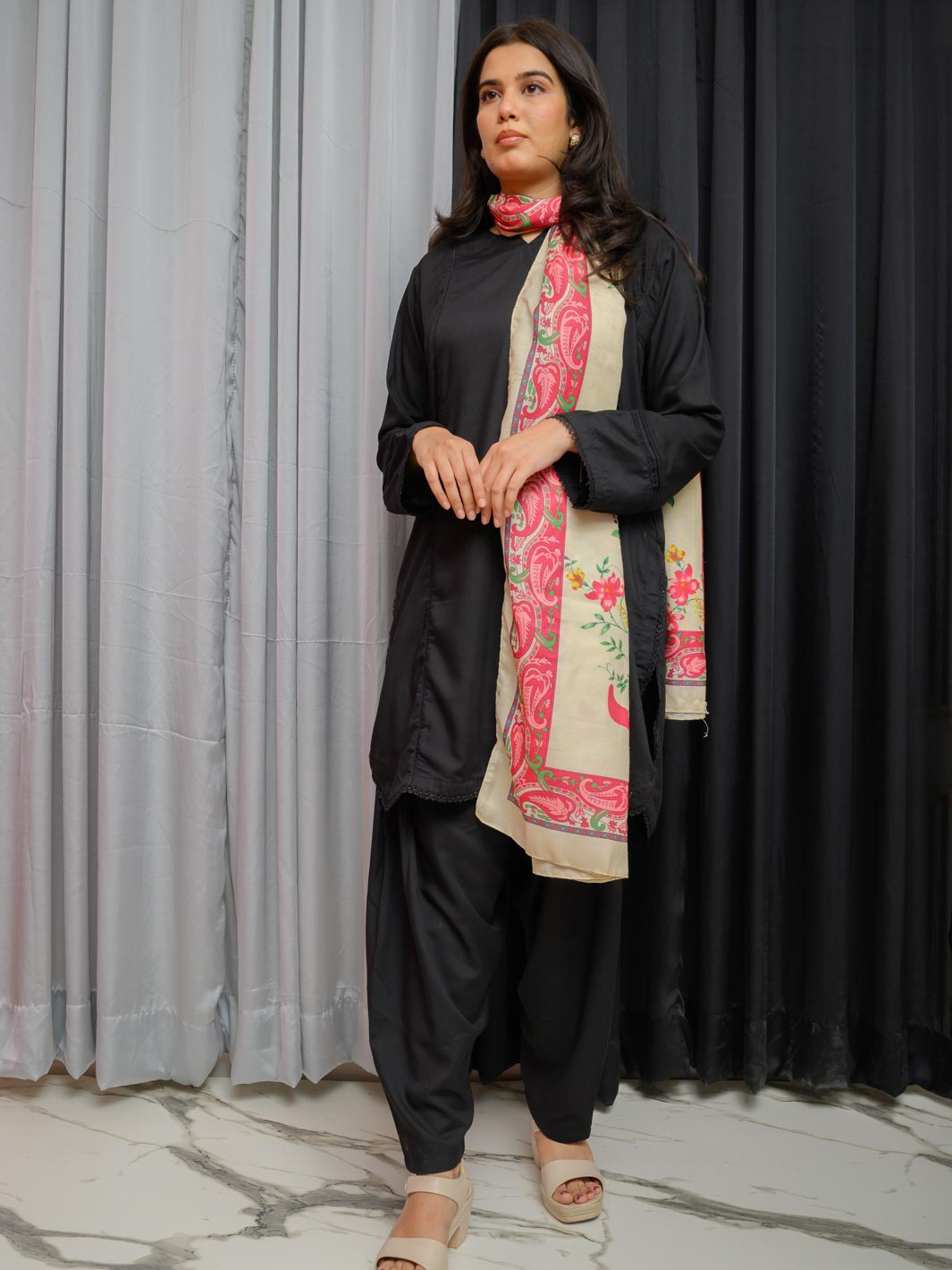 Phool Aur Ghalib Silk Dupatta (Skin)