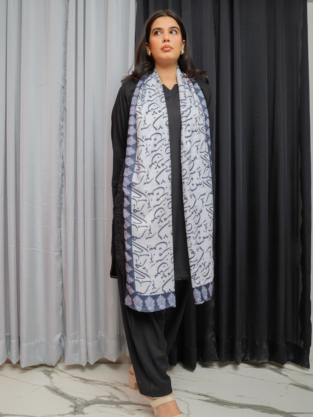 Be Qaida Dupatta (White)