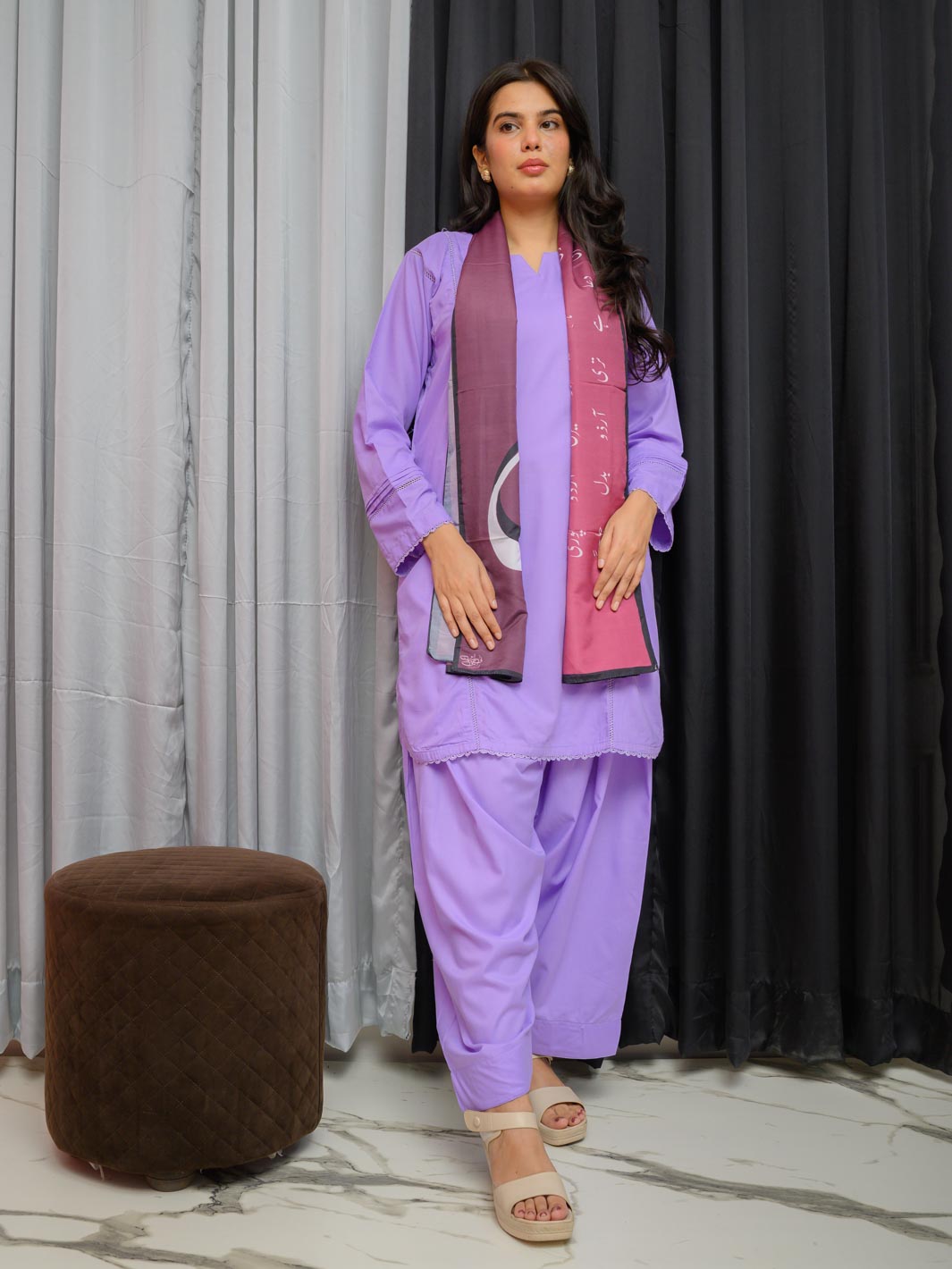 Iqbal ka Andaz Stole (Maroon)