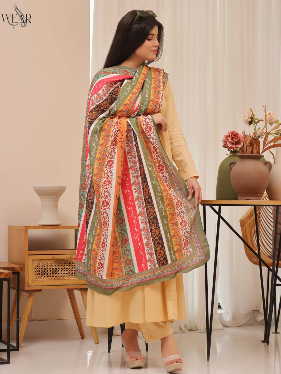 Phool Stripe Dupatta