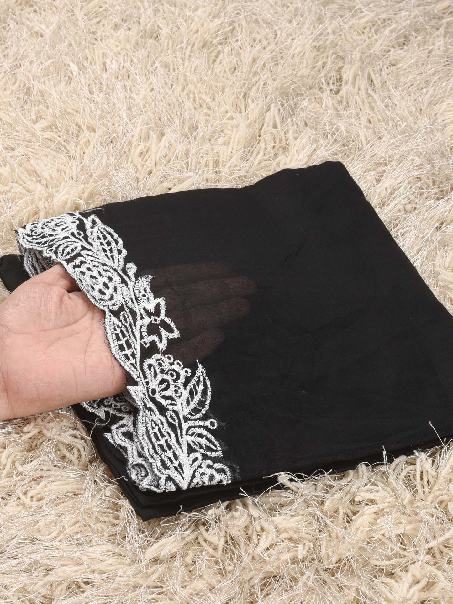 Pure lawn Cutwork Dupatta (Black&White 003)