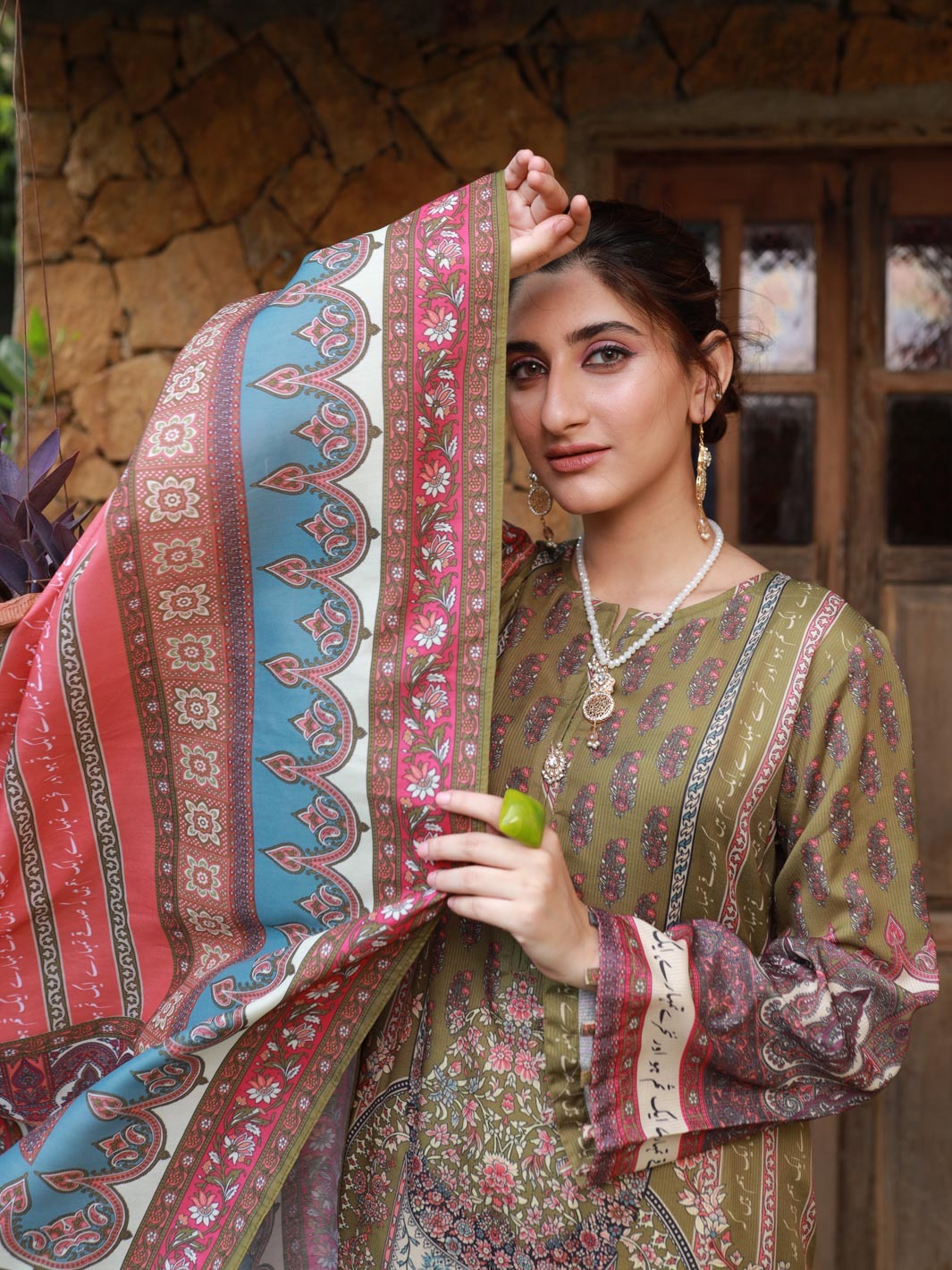 Nakhrey Dupatta (Dhani)