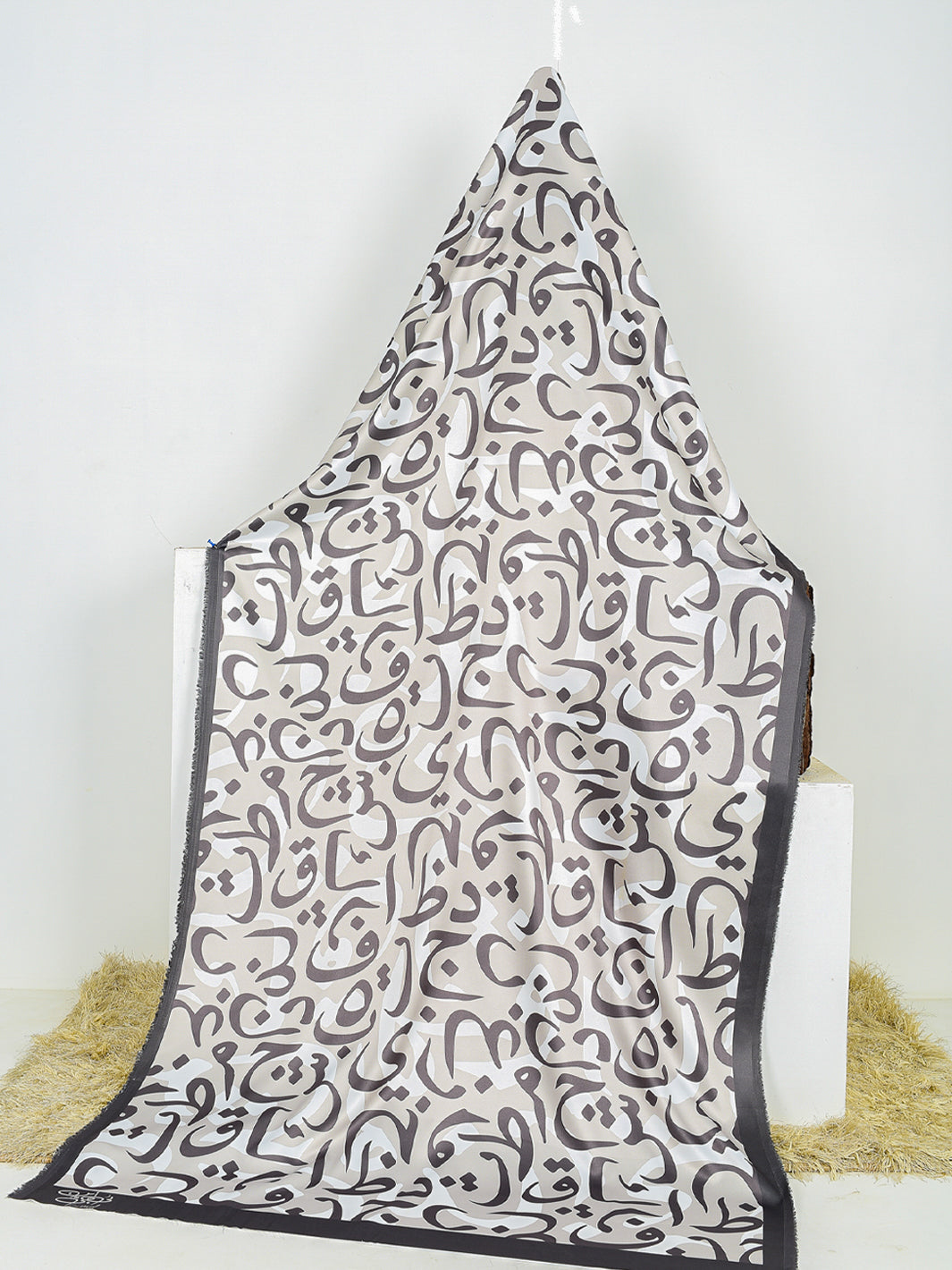 Hujoom Silk Dupatta (White & Grey)