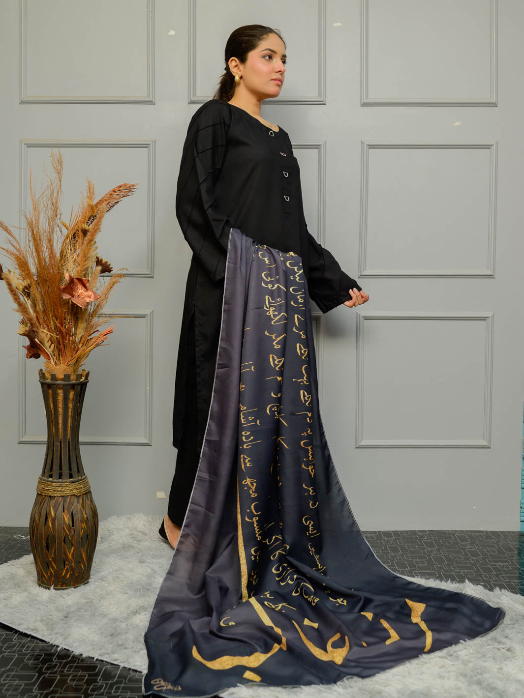 Ghalib ki khuahish Dupatta (Charcoal)