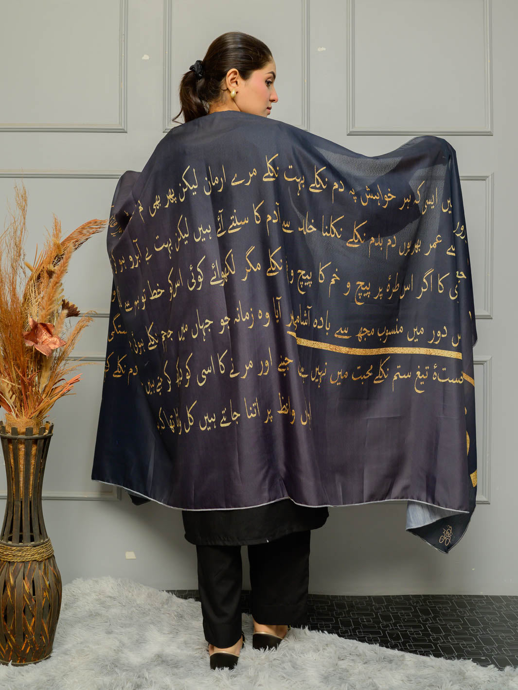 Ghalib ki khuahish Dupatta (Charcoal)