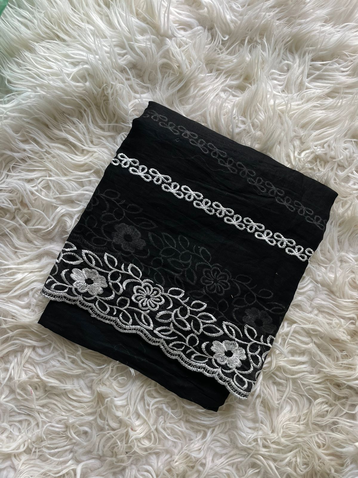 Pure lawn Cutwork Dupatta (Black&White 005)