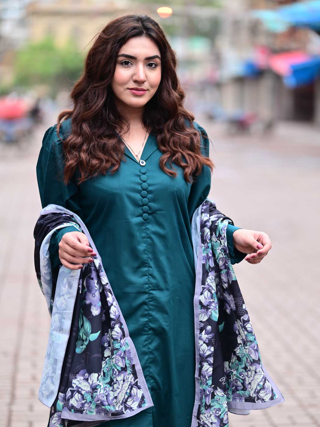 Gulaab Silk Dupatta (Black)