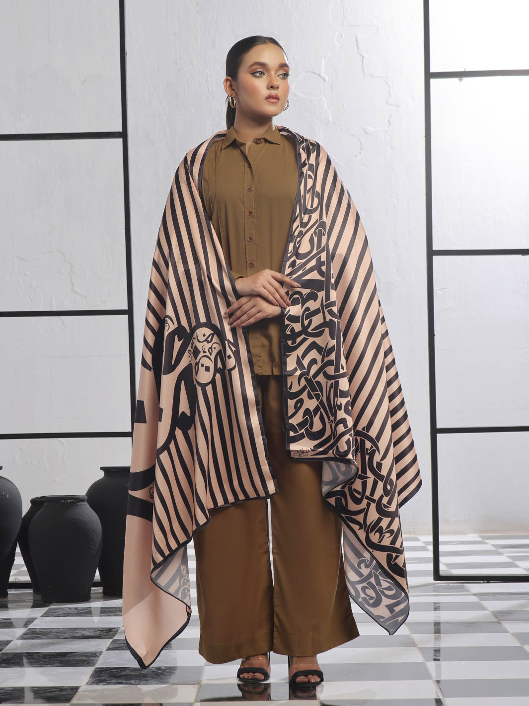 Stripe calligraphy Silk Dupatta (Skin)