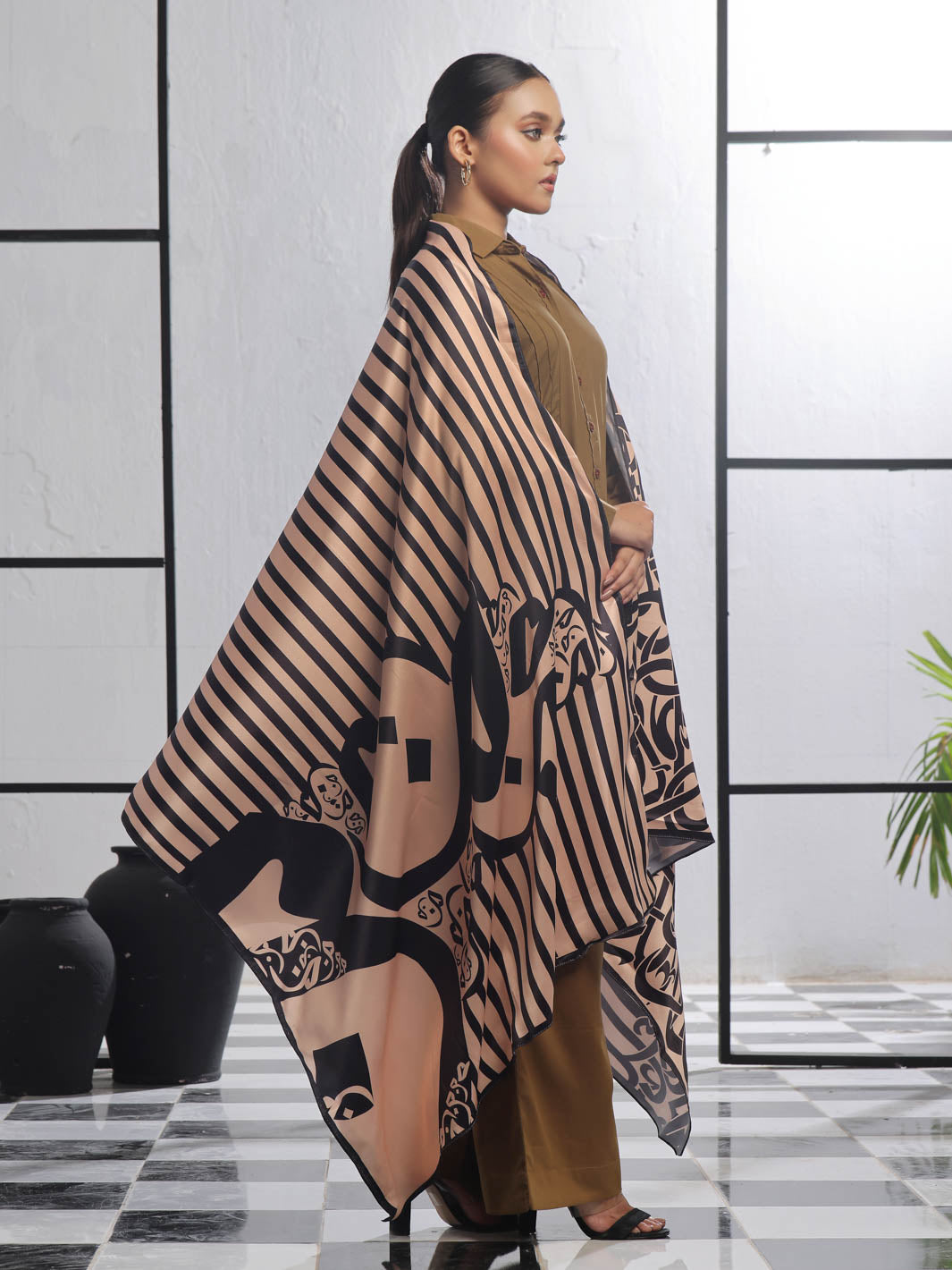 Stripe calligraphy Silk Dupatta (Skin)