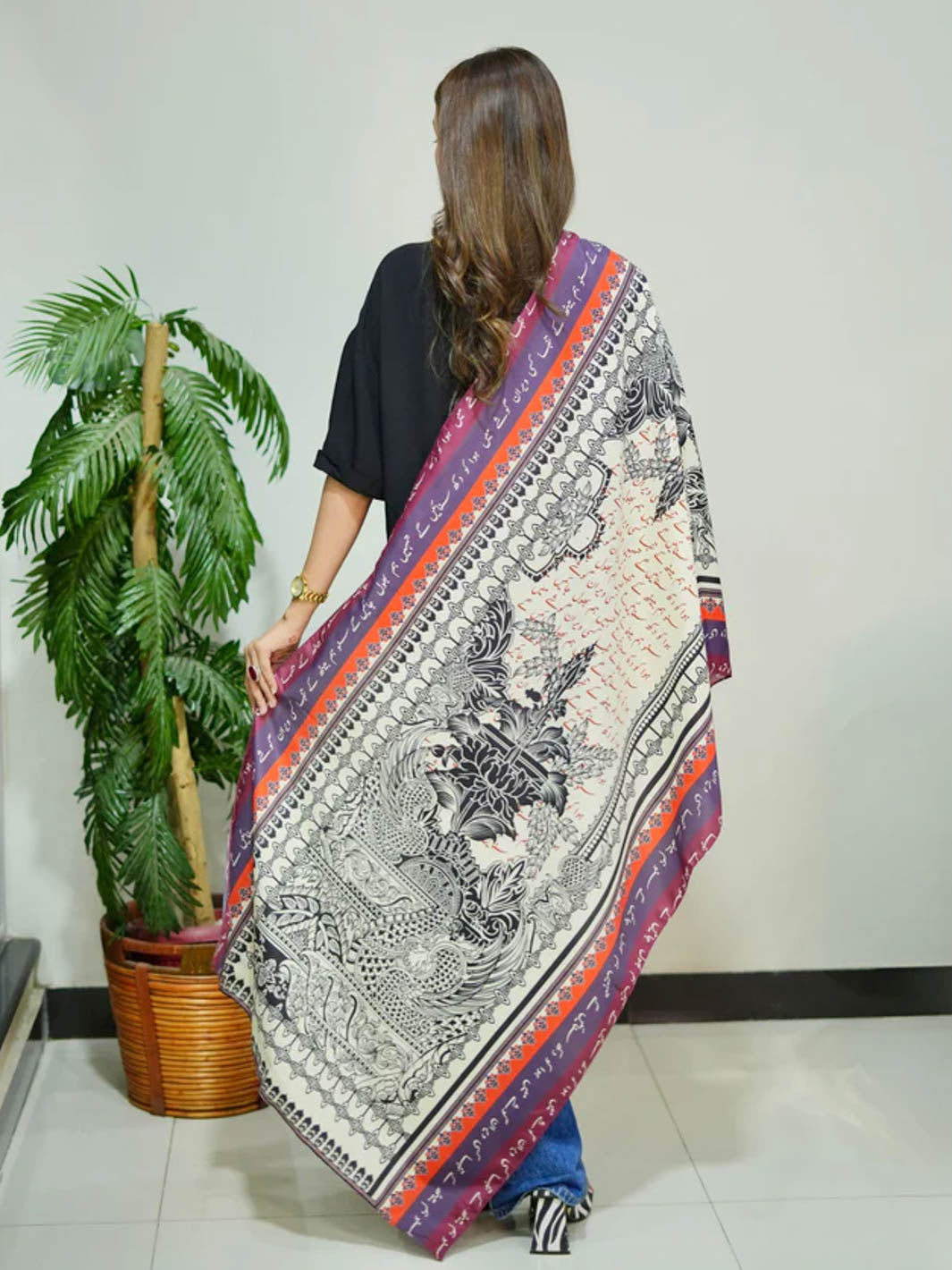 Veran Stole (White)