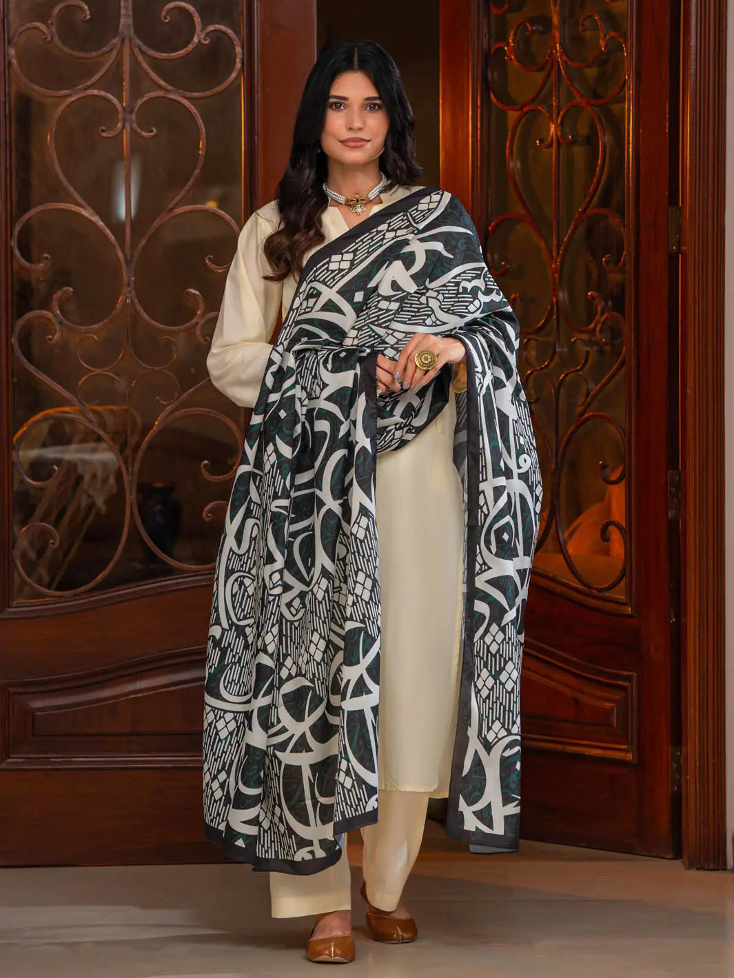 Mehar Dupatta (Black)