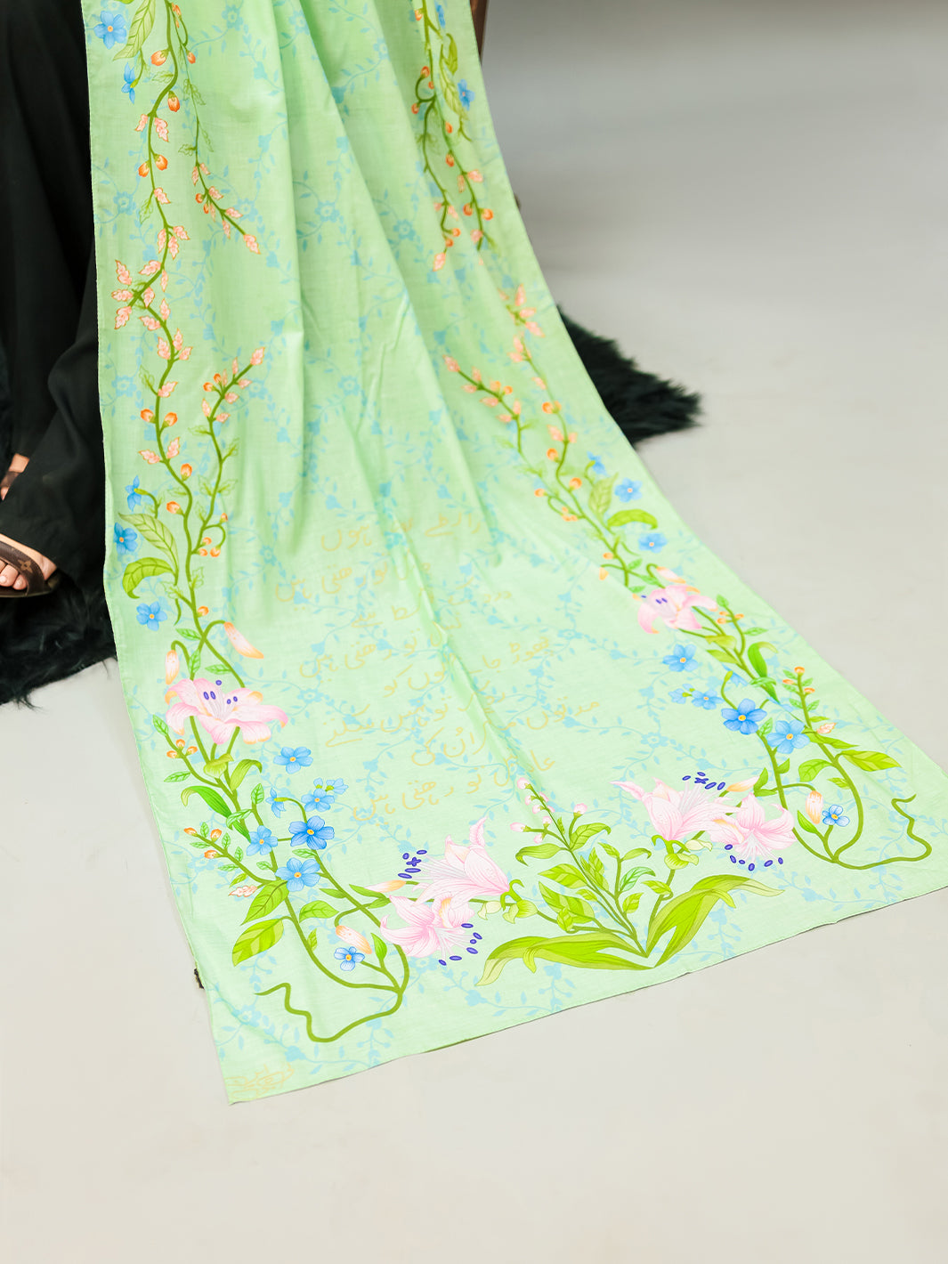 Aadat Stole (Crystal Green)