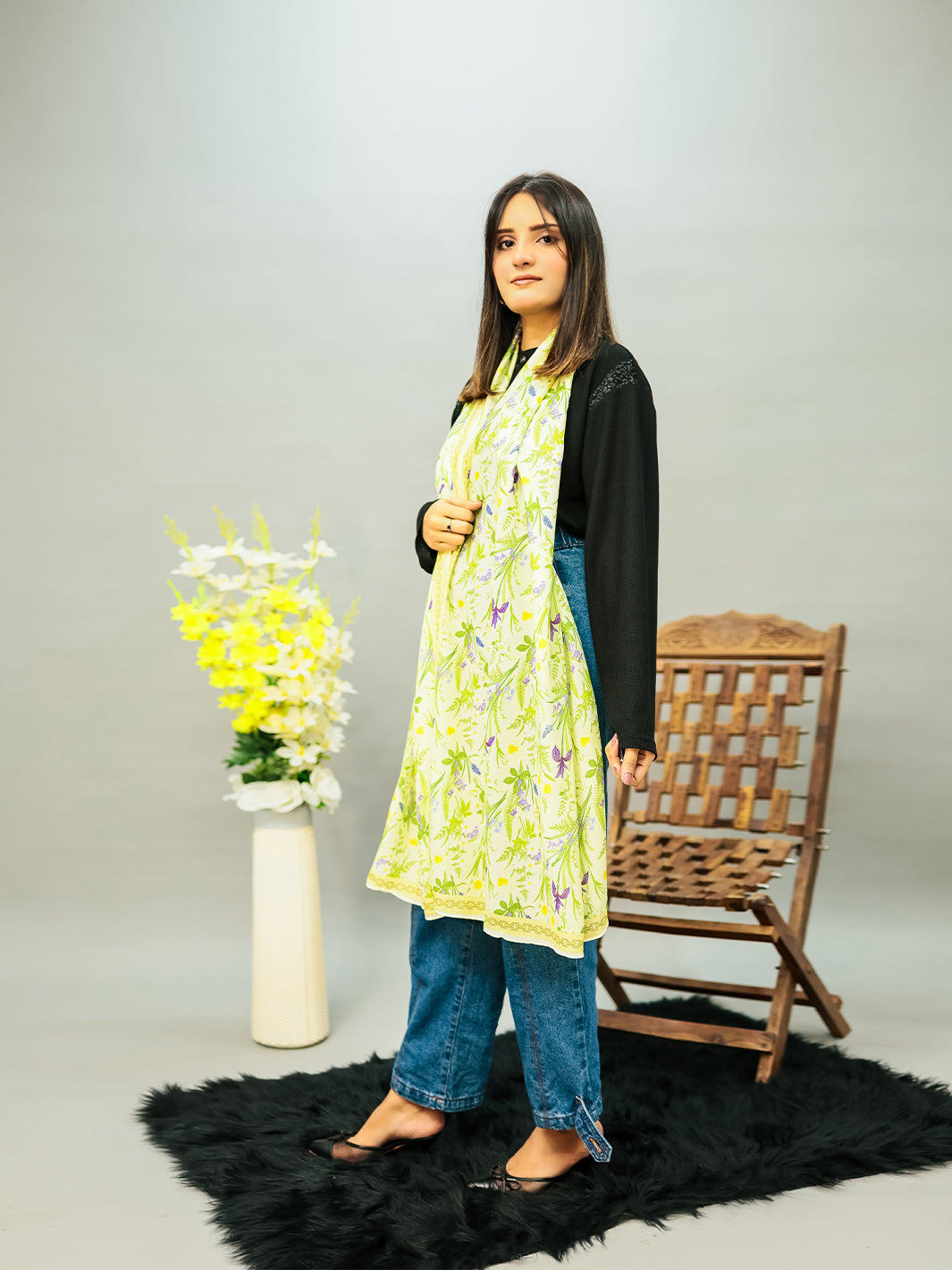 Gul-e-Gulzaar Stole