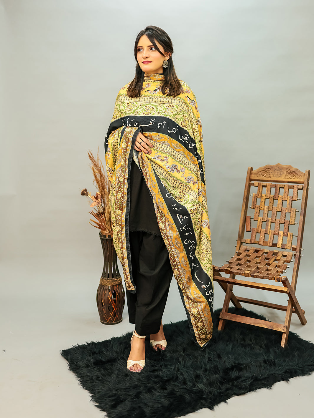 Phool Stripe Silk Dupatta (Mustard)