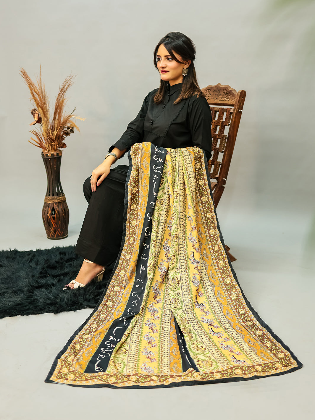 Phool Stripe Silk Dupatta (Mustard)