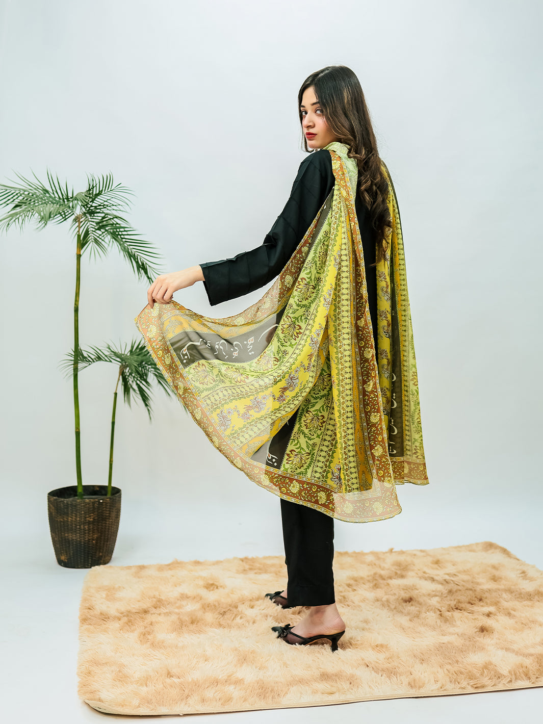 Phool Stripe  Premium Silk Dupatta (Light)