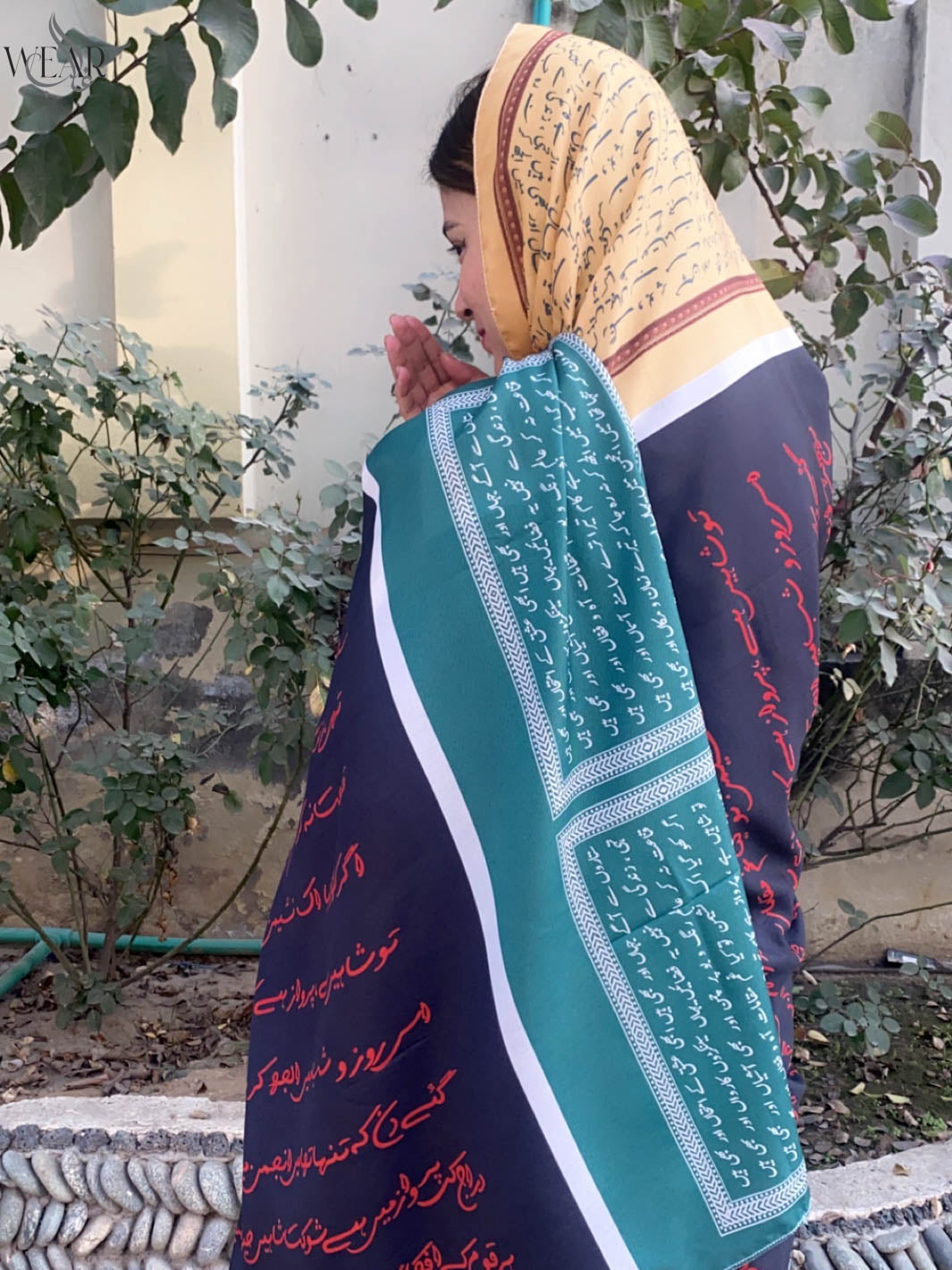 Mukalmaa Dupatta (Black)