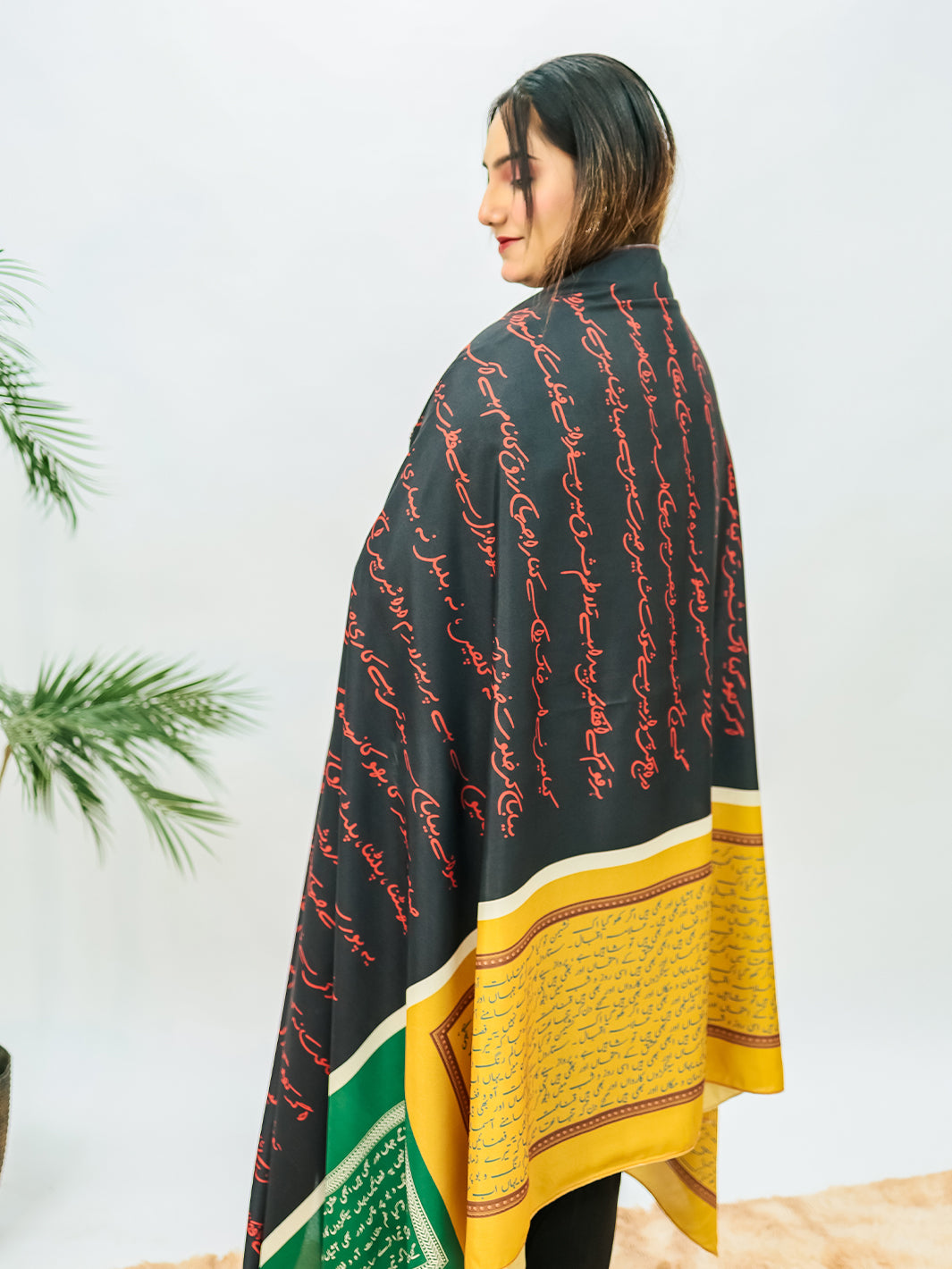 Mukalmaa Voile Dupatta (Black)