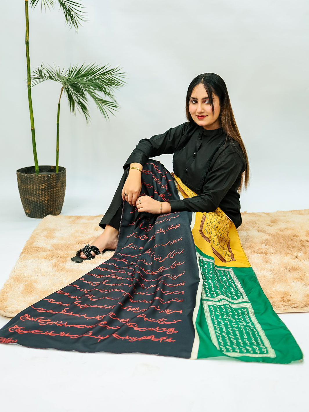 Mukalmaa Voile Dupatta (Black)