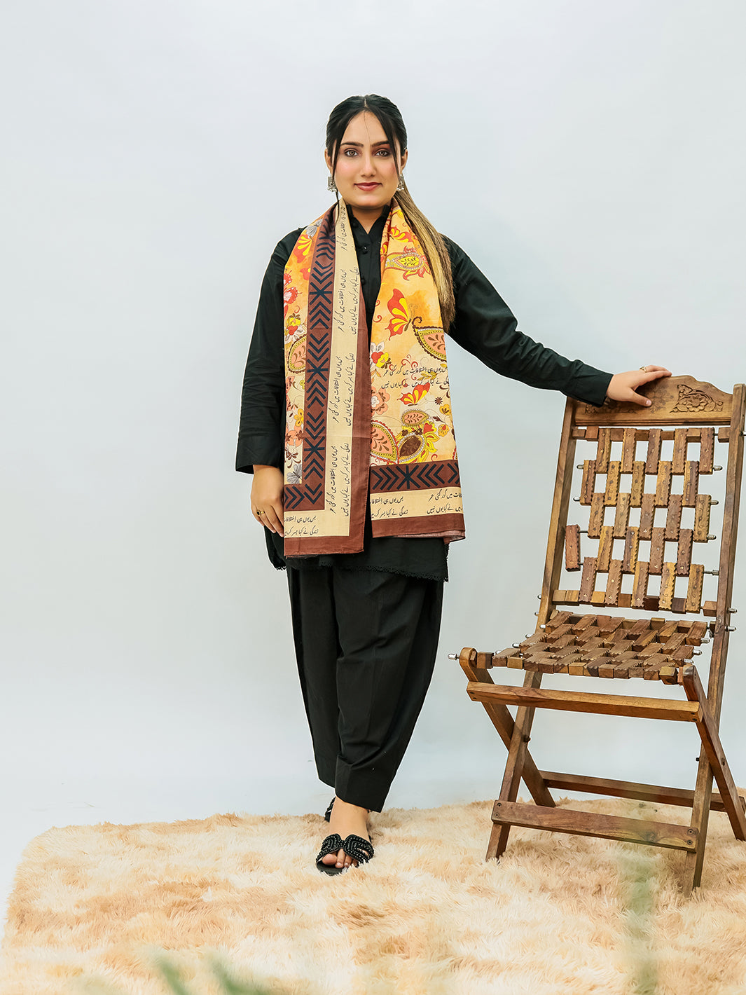 Nikhaar Lawn Stole