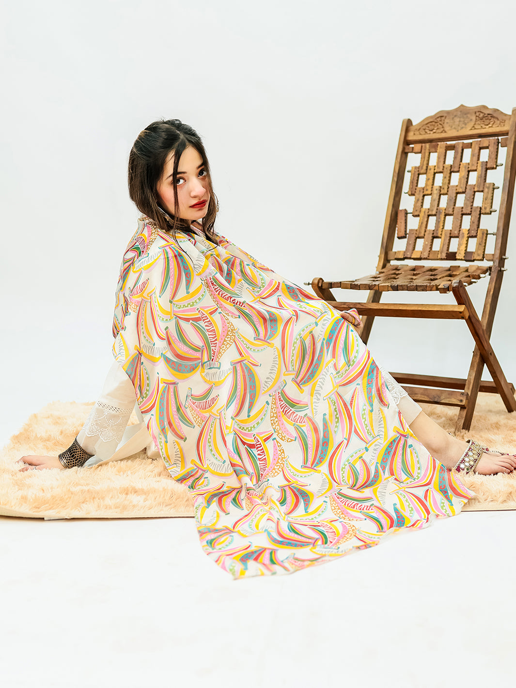 Fruity Stole (White)