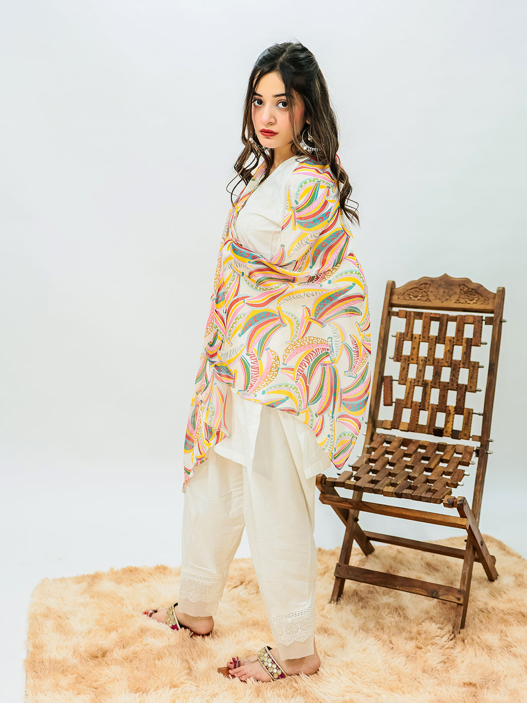 Fruity Stole (White)