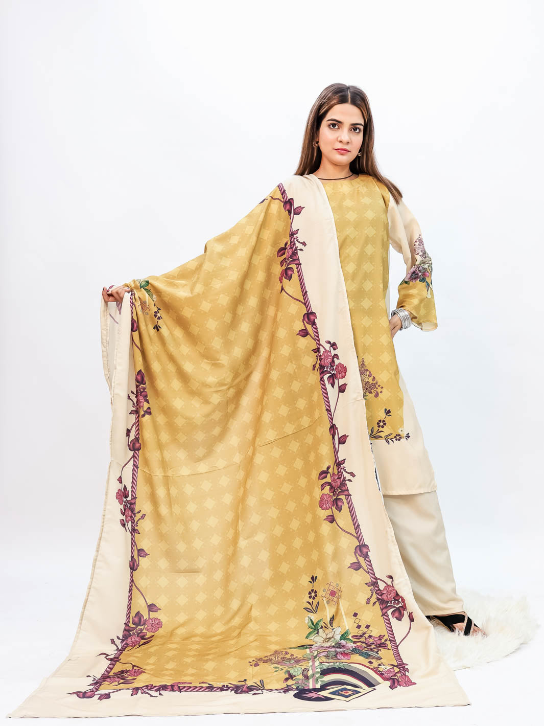 Noor Jahan 3 Pieces Suit