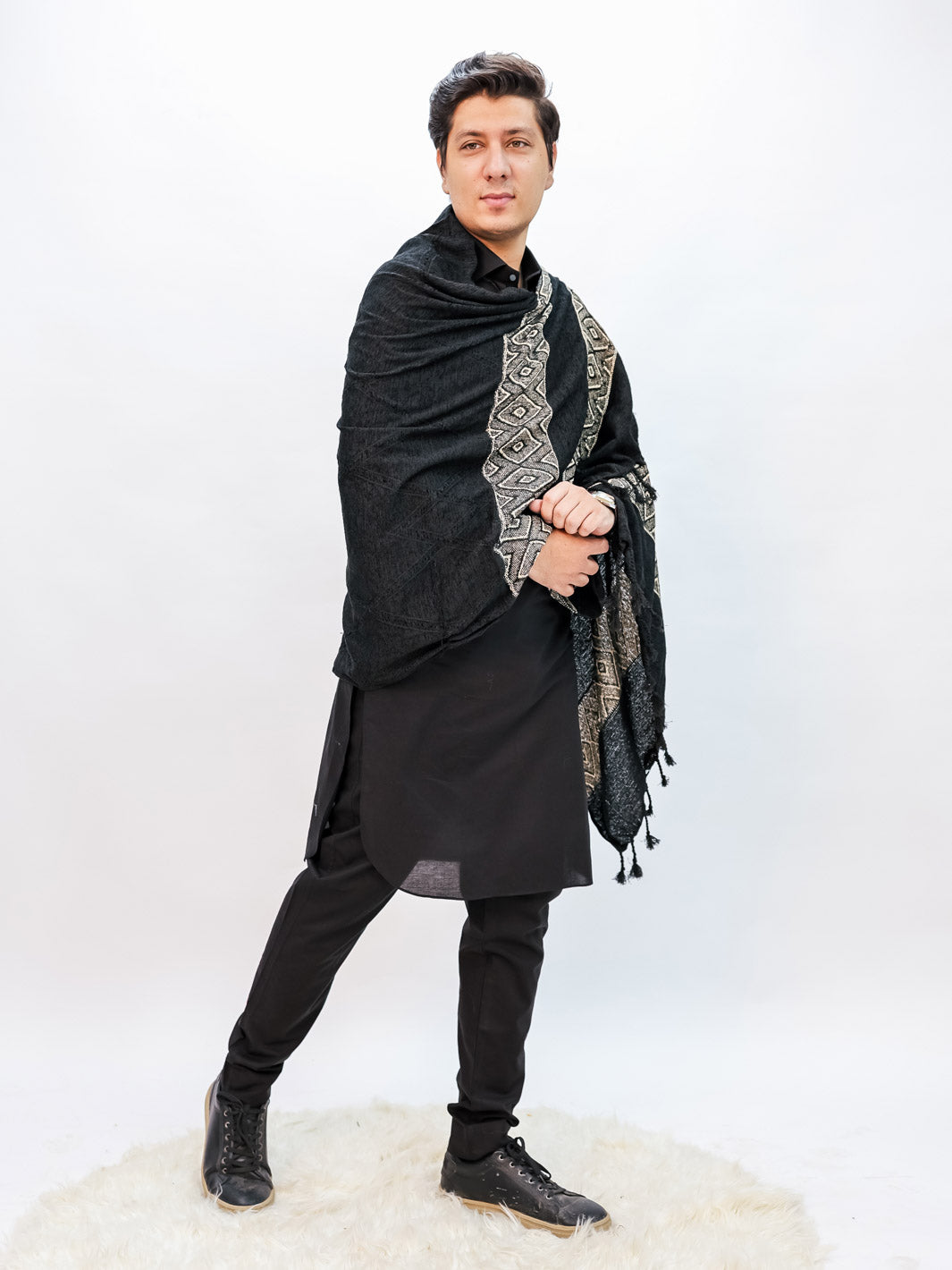 Wool Mini Shawl (Black)