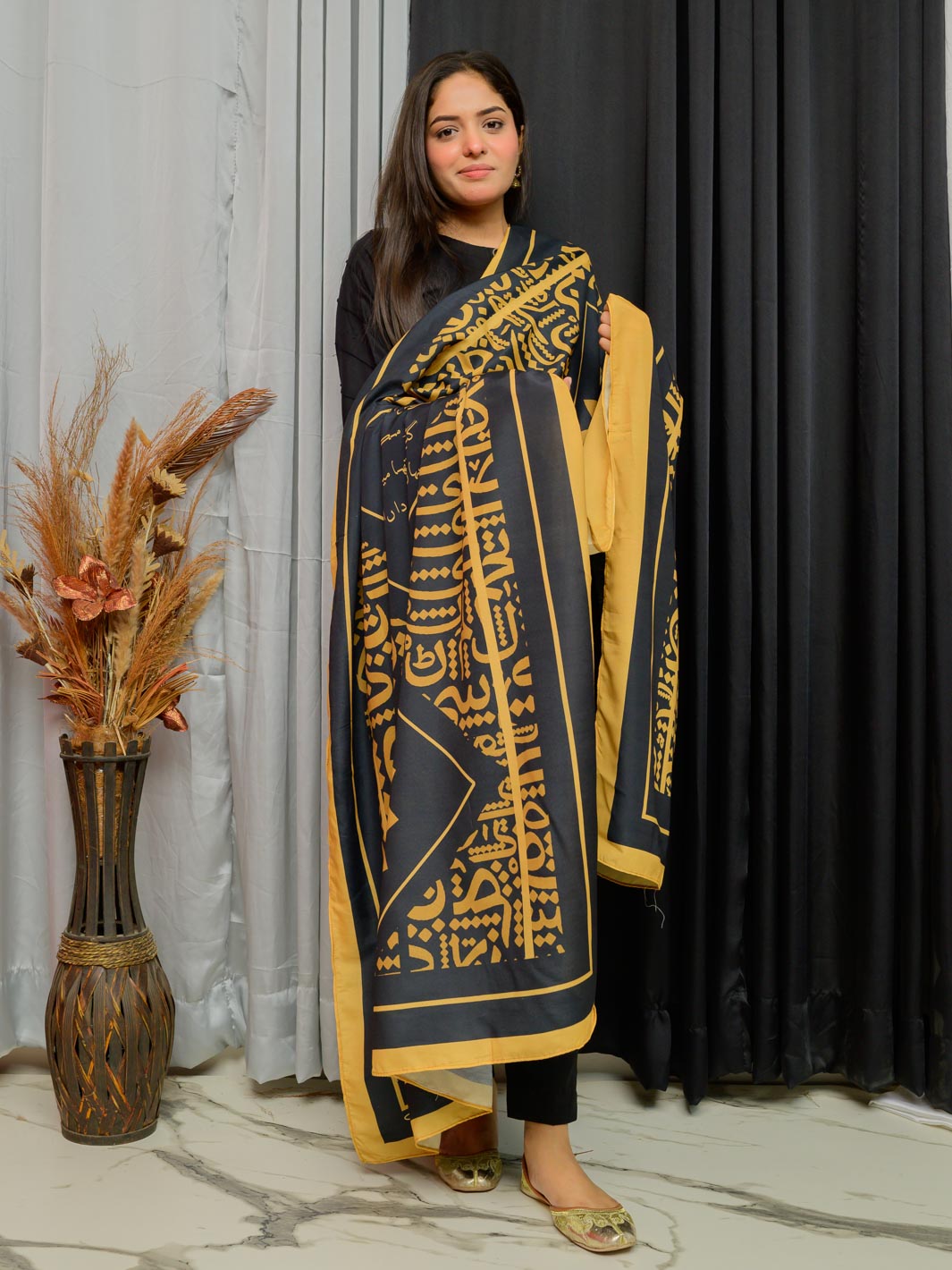 Iqbal K Parvaaz  (Yellow&Black)