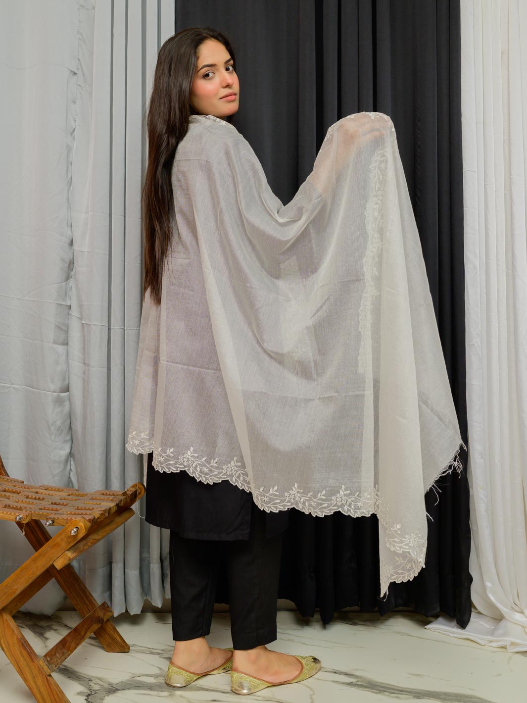 Khaddi Net Embroidered  Dupatta  ( off White 009)