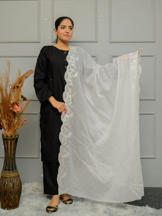 Pure Lawn  Cutwork Dupatta (White 001)