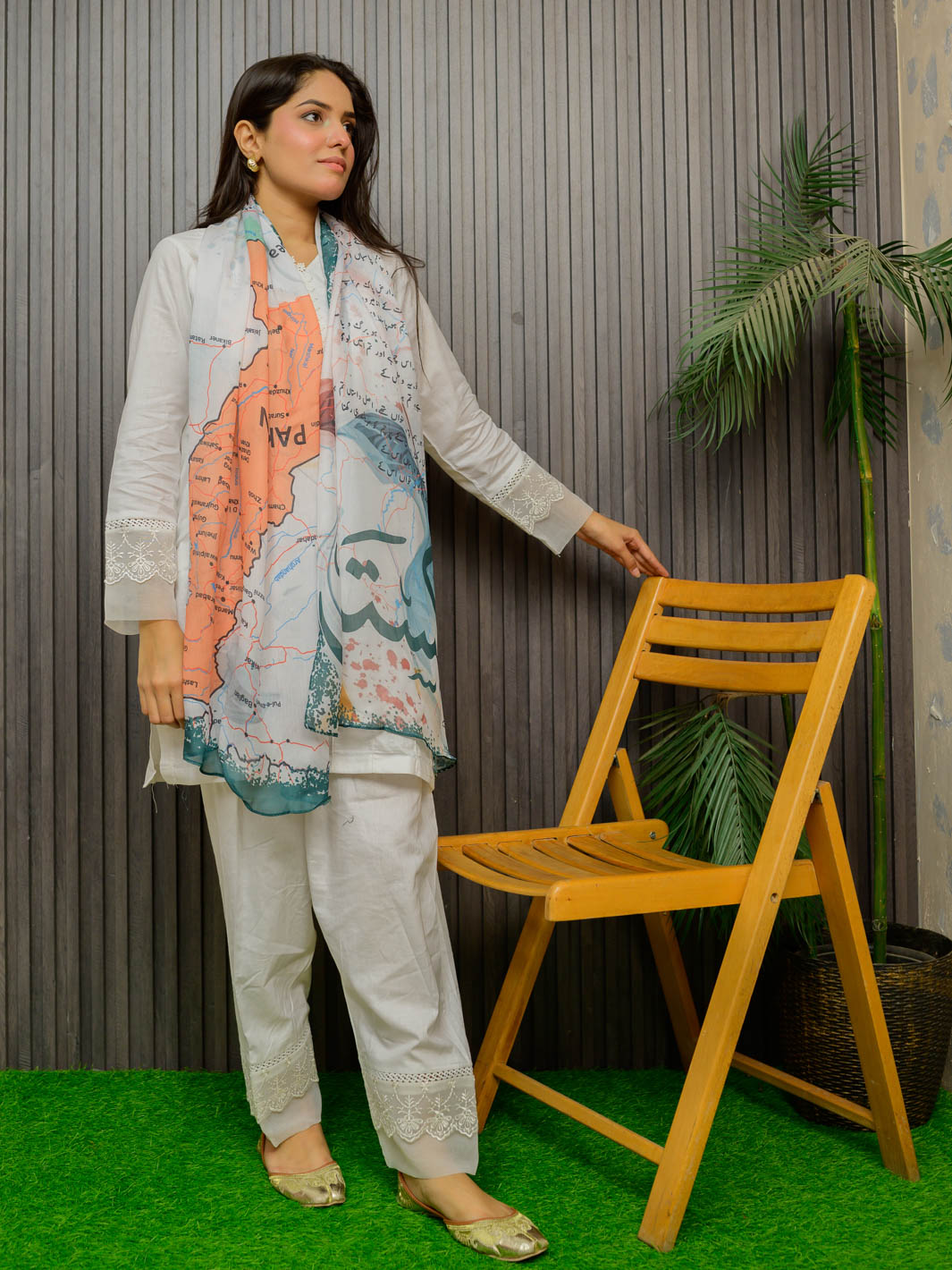 Arz e Pakistan Silk Stole (White)