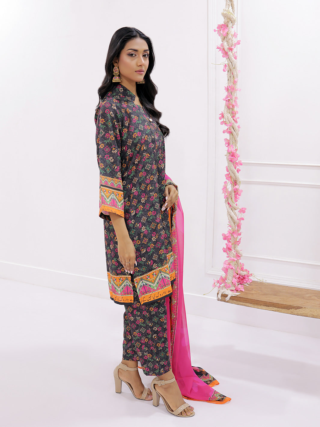 Urooj Stitched 3 Piece (Black)