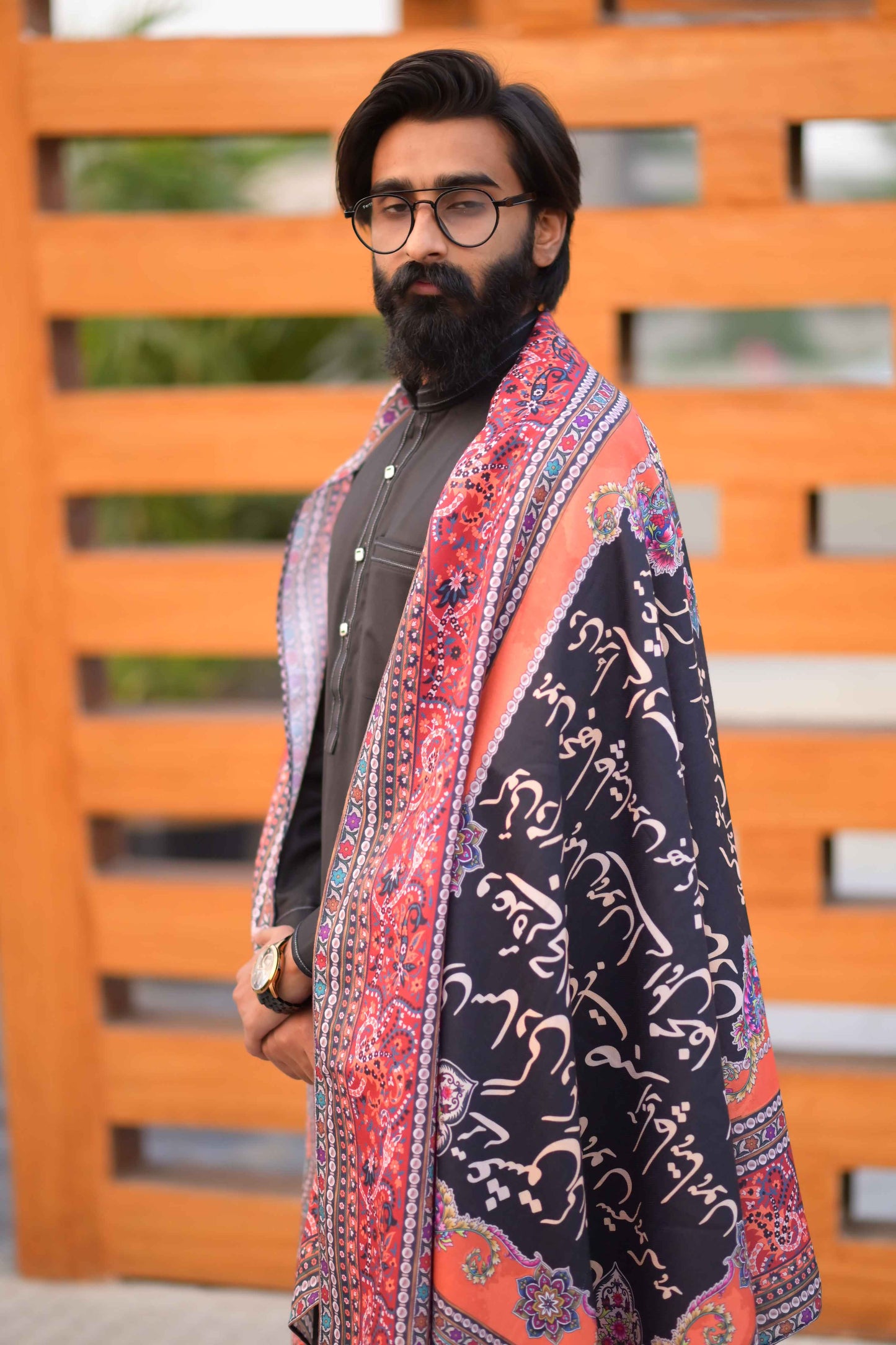 Sadgi Shawl (Black)