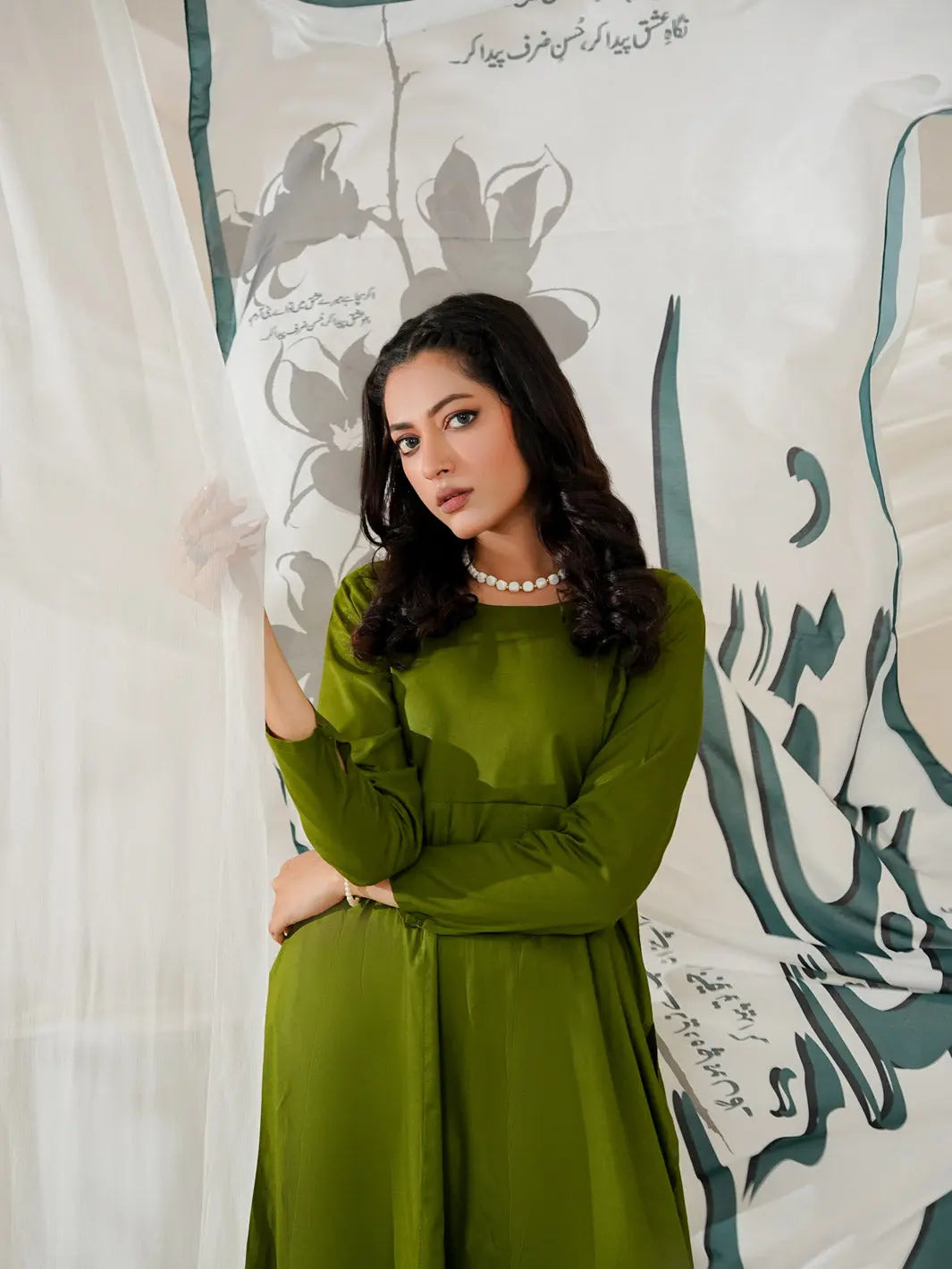 Shikwa Dupatta | White
